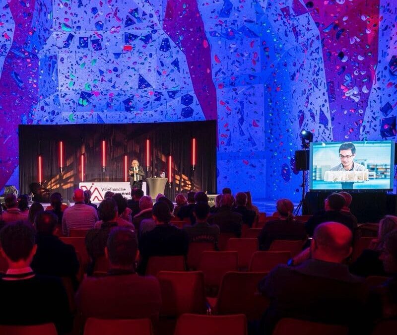 Chronicles of a small industrialist who dreams of re-enchanting France – Episode 45