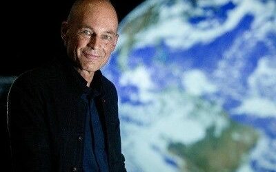 Chronicles of a small industrialist who dreams of re-enchanting France – Episode 53